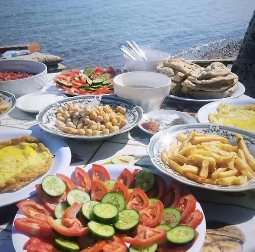 Sebaii Camp السباعى كامب شاطئ الترابين بجوار ويت بالس Ostello