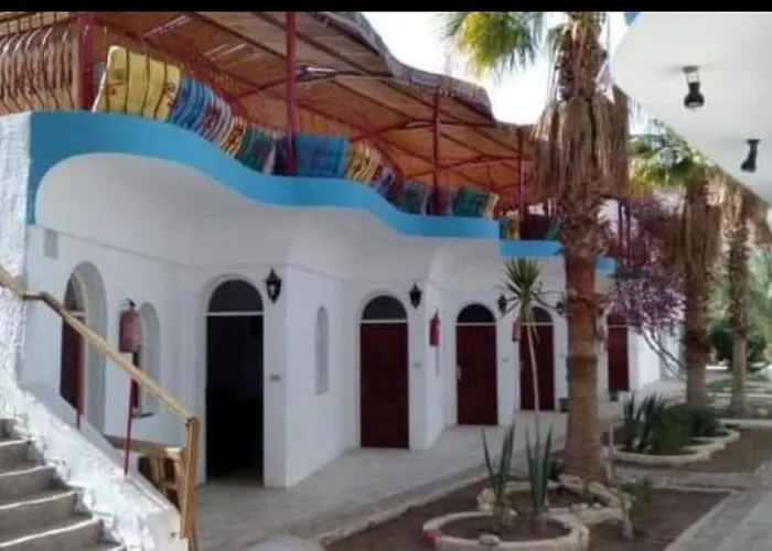 Sebaii Camp السباعى كامب شاطئ الترابين بجوار ويت بالس Ostello